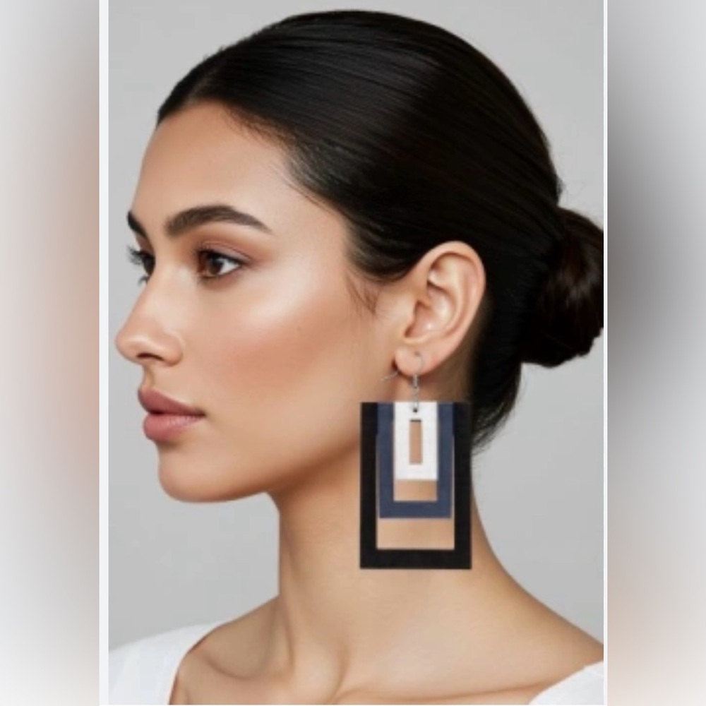 Modern Geometric Rectangle Drop Earrings in Black and Navy - Picture 3 of 8